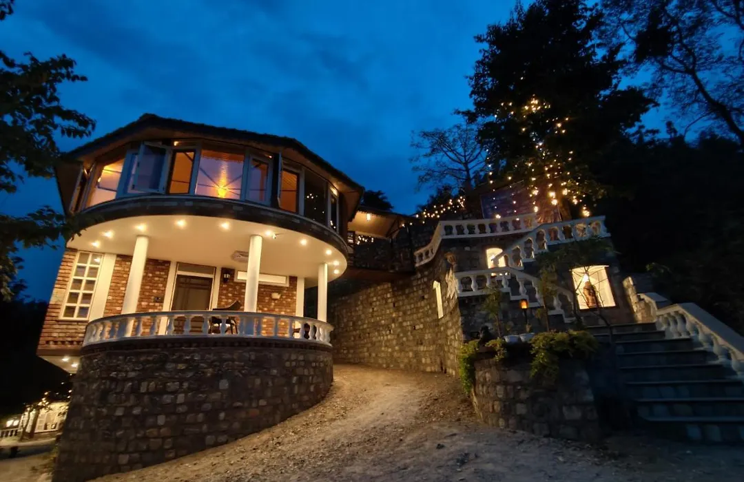 Chateau De Tatli - Hilltop - Dehradun-1